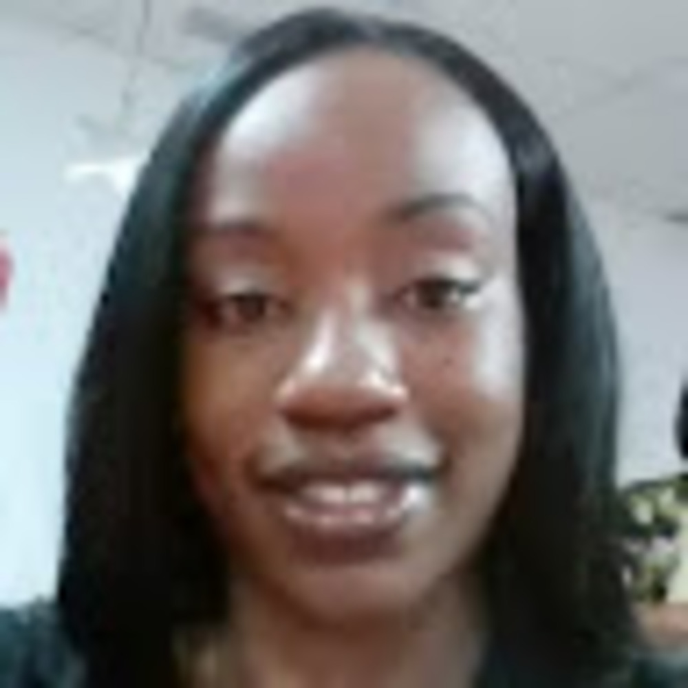 Meet your Posher, Staci